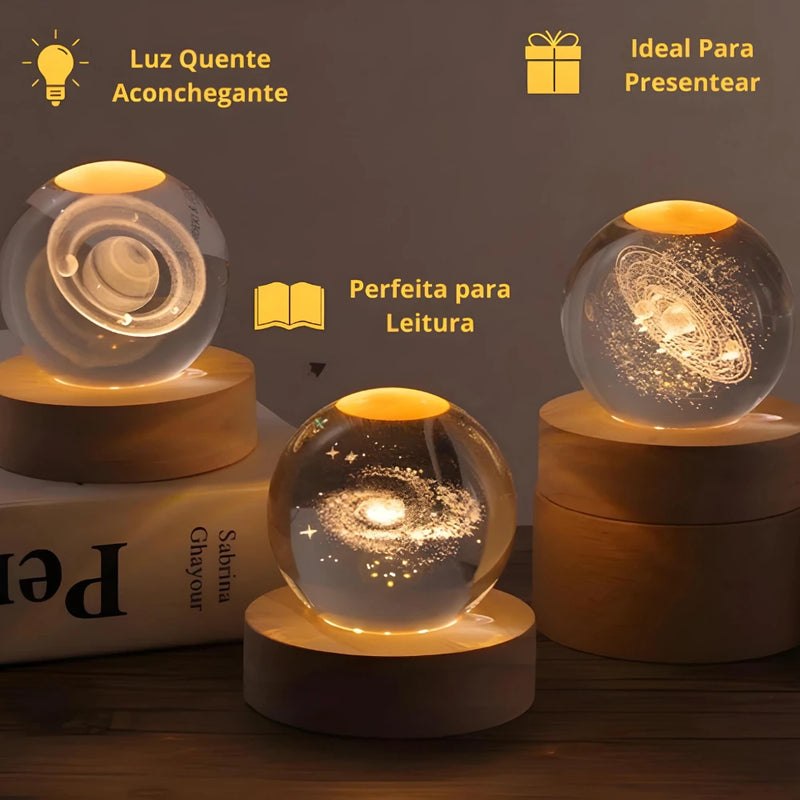 Luminária Galáxia 3D Bola de Cristal com Base de Madeira USB – Decoração Criativa e Presente Perfeito