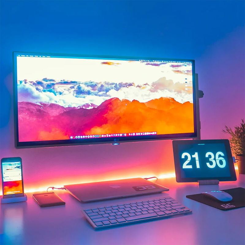 Fita LED RGB 5050 5m IP65 + Controle Remoto + Fonte 12V Bivolt – Iluminação Colorida e Flexível
